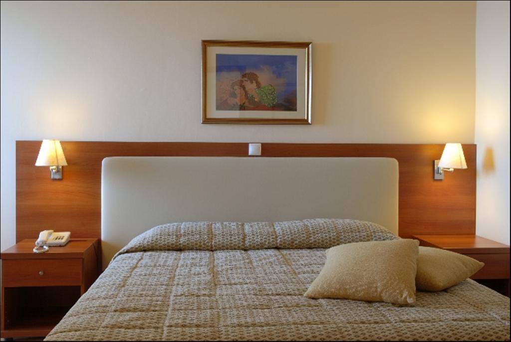 Hotel Nissaki Beach Nisaki  Phòng bức ảnh